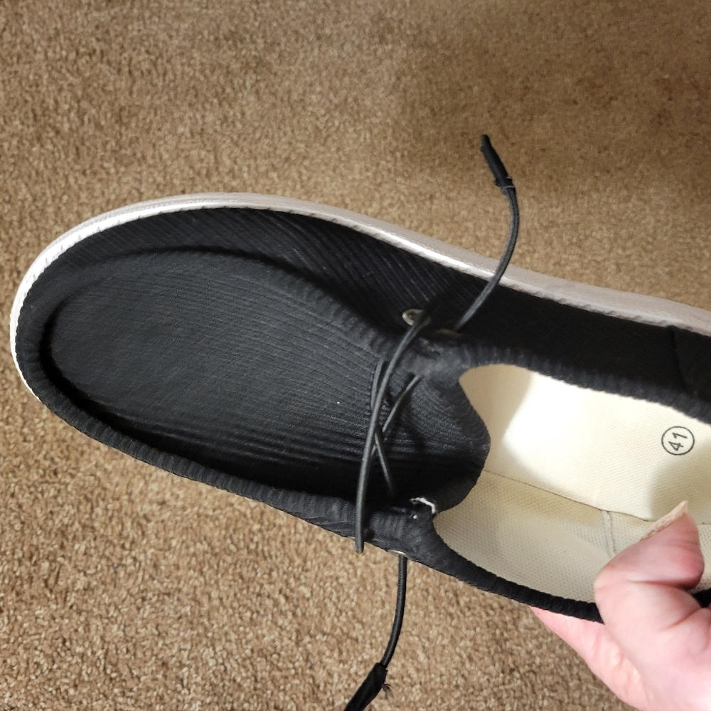 Ladies Slip On Black Casual Shoes - Picture 3 of 4